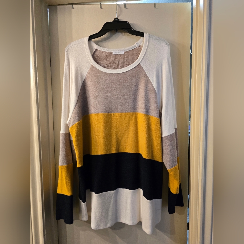 Chic Soul Colorblock Sweater